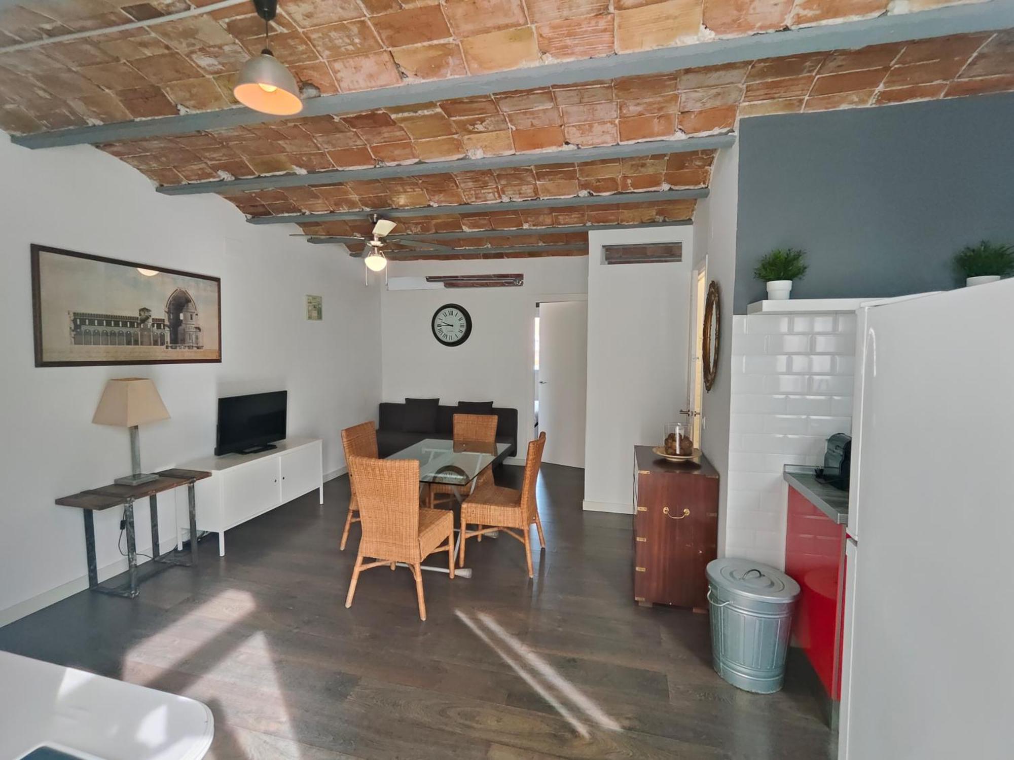 Magnificent Camp Nou Apartment L'Hospitalet de Llobregat